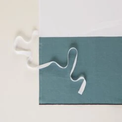 Cache Sommier CARLINA Vert De Gris Et Bourdon Noir 8 Cache Sommier CARLINA Vert De Gris Et Bourdon Noir -Maison Linge Magasin cache sommier CARLINA 006454 V4G 5