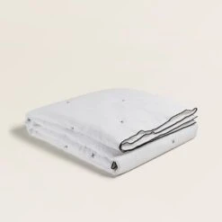 Couvre-lit Matelassé CARLINA Blanc Pur Et Bourdon Noir -Maison Linge Magasin couvre lit matelasse CARLINA 006499 WG 4