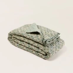 Couvre-lit Matelassé PADMA Vert De Gris Et écru 15 Couvre-lit Matelassé PADMA Vert De Gris Et écru -Maison Linge Magasin couvre lit matelasse PADMA 007976 V4 4