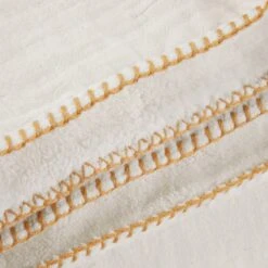 Couvre-lit DASHAN Ecru Et Feston Ocre -Maison Linge Magasin couvre lit DASHAN 009037 N1 9