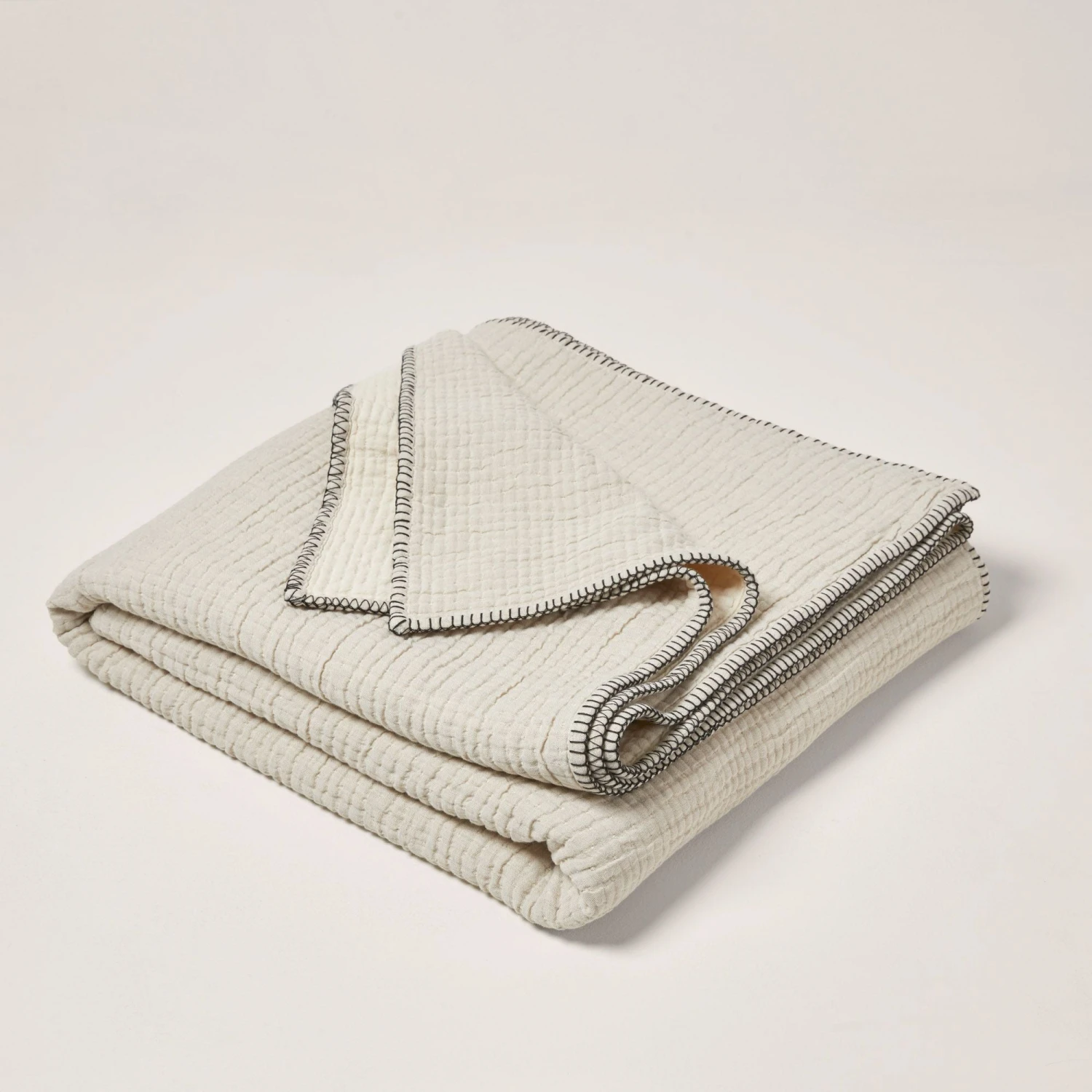 Couvre-lit ILARIO Naturel Et Feston Noir 6 Couvre-lit ILARIO Naturel Et Feston Noir – Image 6