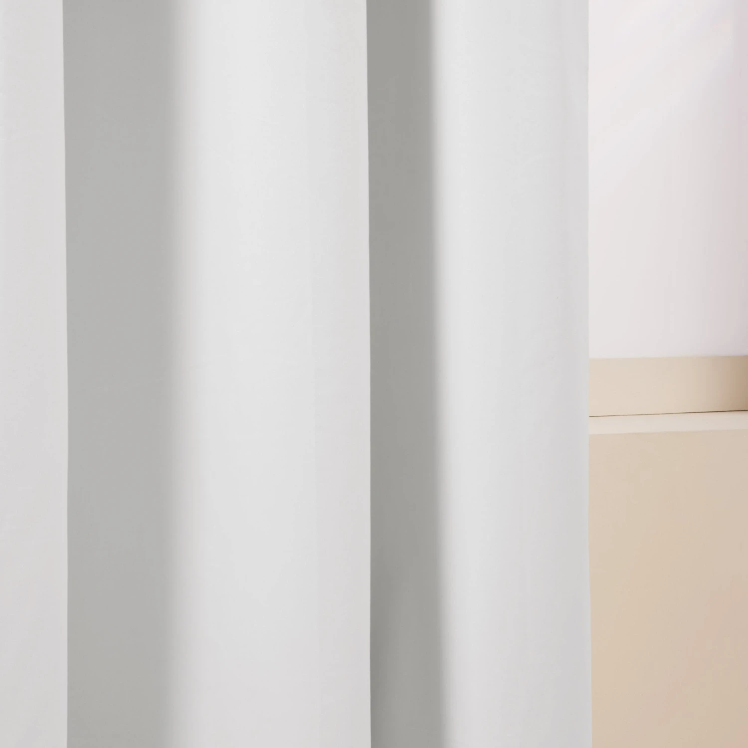 Doublure à Galon Fronceur Occultante ISISSE Blanc 4 Doublure à Galon Fronceur Occultante ISISSE Blanc – Image 4