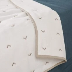 Edredon VINNIE Blanc Et Naturel -Maison Linge Magasin edredon VINNIE 008430 WN 7