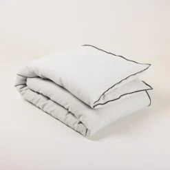 Housse D'édredon CARLINA Calcaire Et Bourdon Noir -Maison Linge Magasin housse d edredon CARLINA 006501 N2G 4
