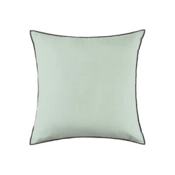 Housse De Coussin CARLINA Tilleul Et Bourdon Noir 15 Housse De Coussin CARLINA Tilleul Et Bourdon Noir -Maison Linge Magasin housse de coussin CARLINA 006407 V2G C4 packshot