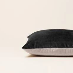 Housse De Coussin CASTIGLIONE Noir Et Taupe -Maison Linge Magasin housse de coussin CASTIGLIONE 000606 G10 C1 5