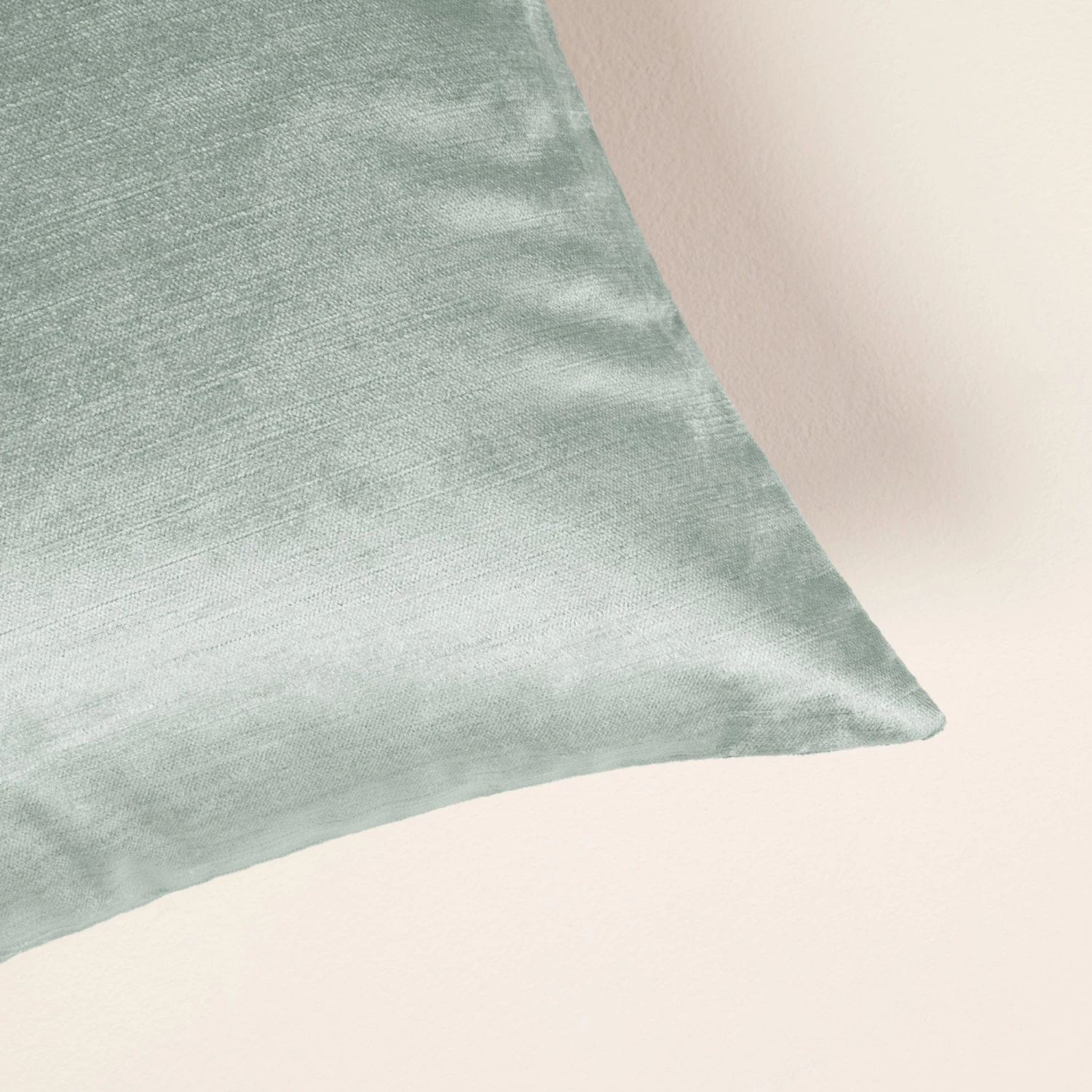 Housse De Coussin CASTIGLIONE Céladon Et Taupe 5 Housse De Coussin CASTIGLIONE Céladon Et Taupe – Image 5