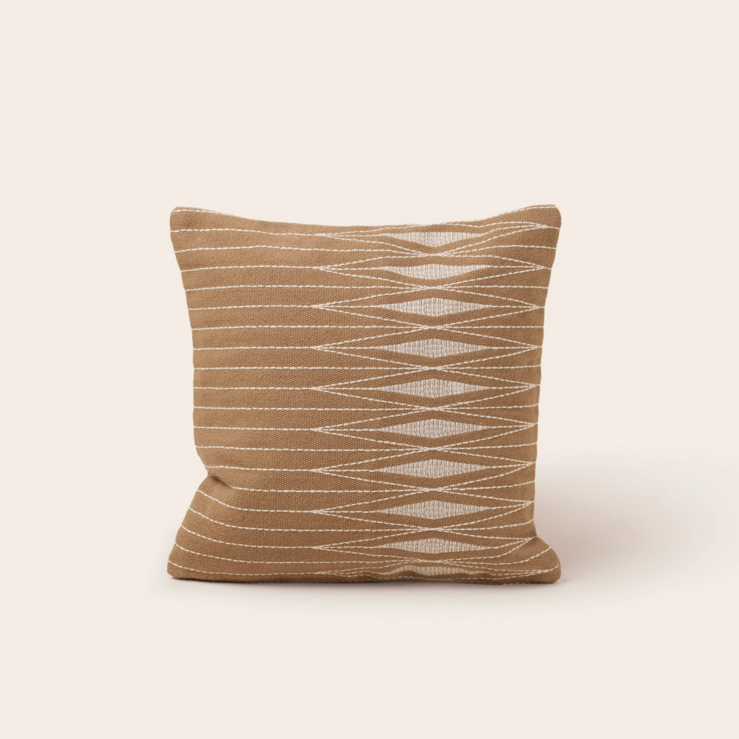 Housse De Coussin ESRA Havane 4 Housse De Coussin ESRA Havane – Image 4