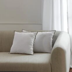 Housse De Coussin GHABY Blanc Et Bourdon En Dégradé 10 Housse De Coussin GHABY Blanc Et Bourdon En Dégradé -Maison Linge Magasin housse de coussin GHABY 008905 W C1 1