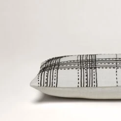 Housse De Coussin KENETH Blanc Cassé 14 Housse De Coussin KENETH Blanc Cassé -Maison Linge Magasin housse de coussin KENETH 007679 WG CM 6