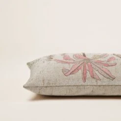 Housse De Coussin LAKKARDA Beige Et Pastels -Maison Linge Magasin housse de coussin LAKKARDA 008639 NZ3 CM 6