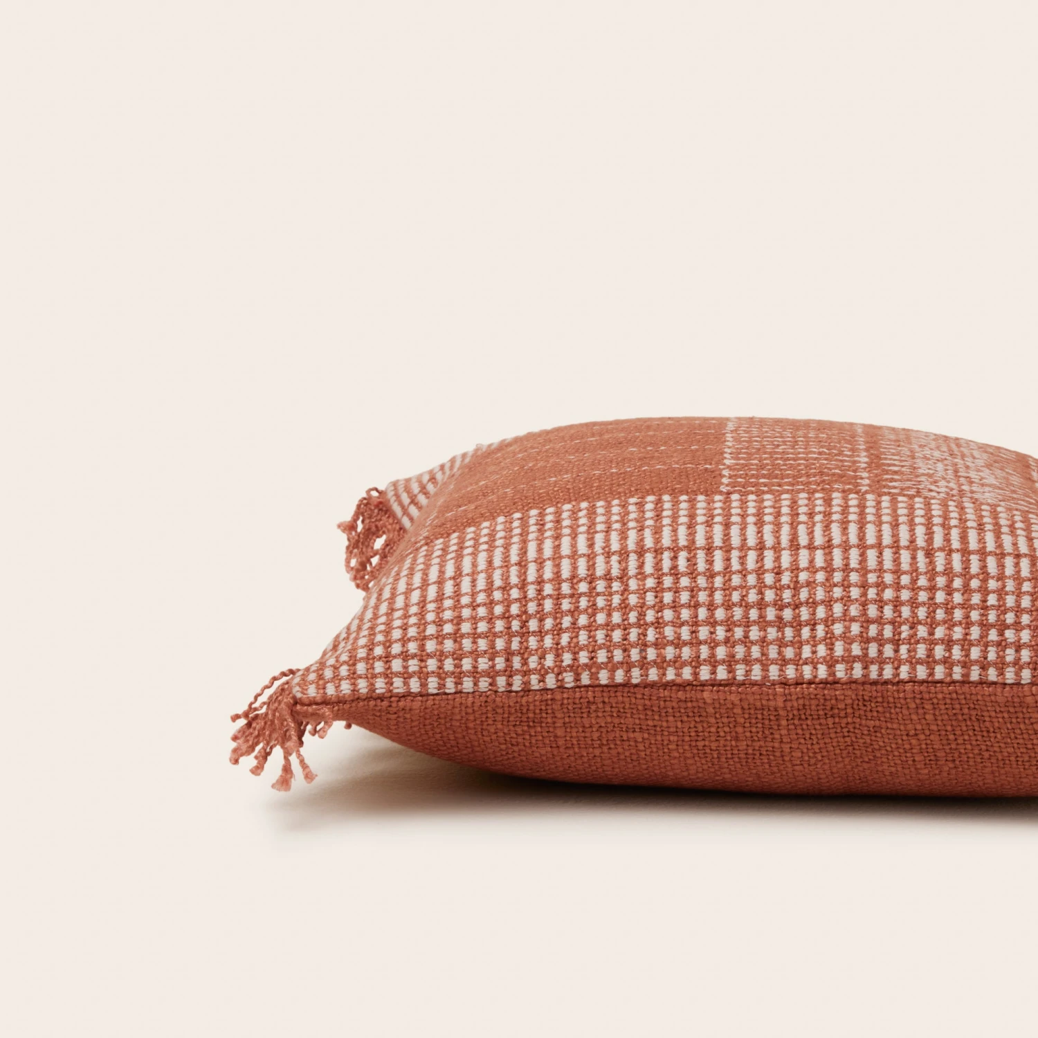 Housse De Coussin MELKI Orange Cuivrée 6 Housse De Coussin MELKI Orange Cuivrée – Image 6