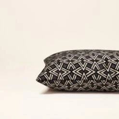 Housse De Coussin OSCAR Noir 13 Housse De Coussin OSCAR Noir -Maison Linge Magasin housse de coussin OSCAR 004932 GN C1 6