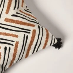 Housse De Coussin OUMY Naturel Et Havane -Maison Linge Magasin housse de coussin OUMY 007517 NM C1 5