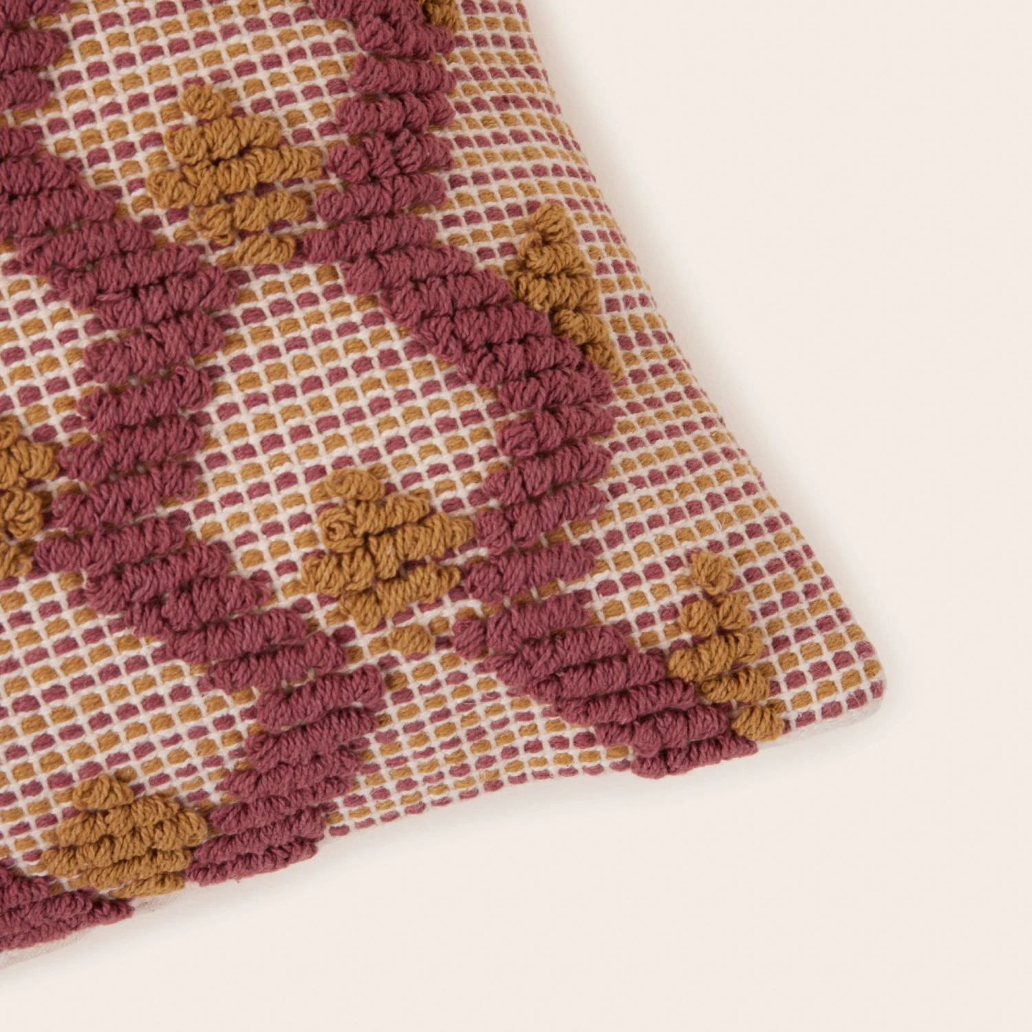 Housse De Coussin YSA Rose Framboise 5 Housse De Coussin YSA Rose Framboise – Image 5