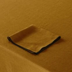 Nappe Carrée CARLINA Bronze Et Bourdon Noir -Maison Linge Magasin nappe carree CARLINA 007344 M8G 7