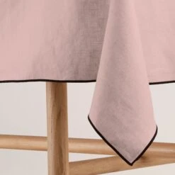 Nappe Carrée CARLINA Rose Poudré Et Bourdon Noir -Maison Linge Magasin nappe carree CARLINA 007344 RG 6