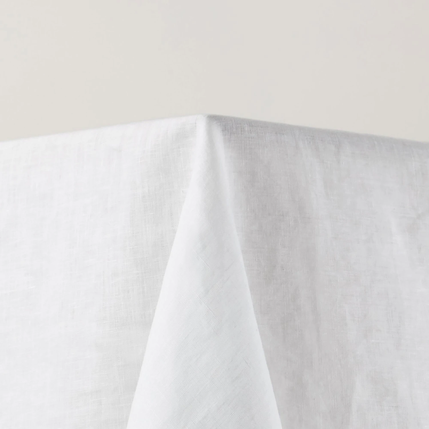 Nappe Rectangulaire CARLINA Blanc Pur Et Bourdon Noir 7 Nappe Rectangulaire CARLINA Blanc Pur Et Bourdon Noir – Image 7