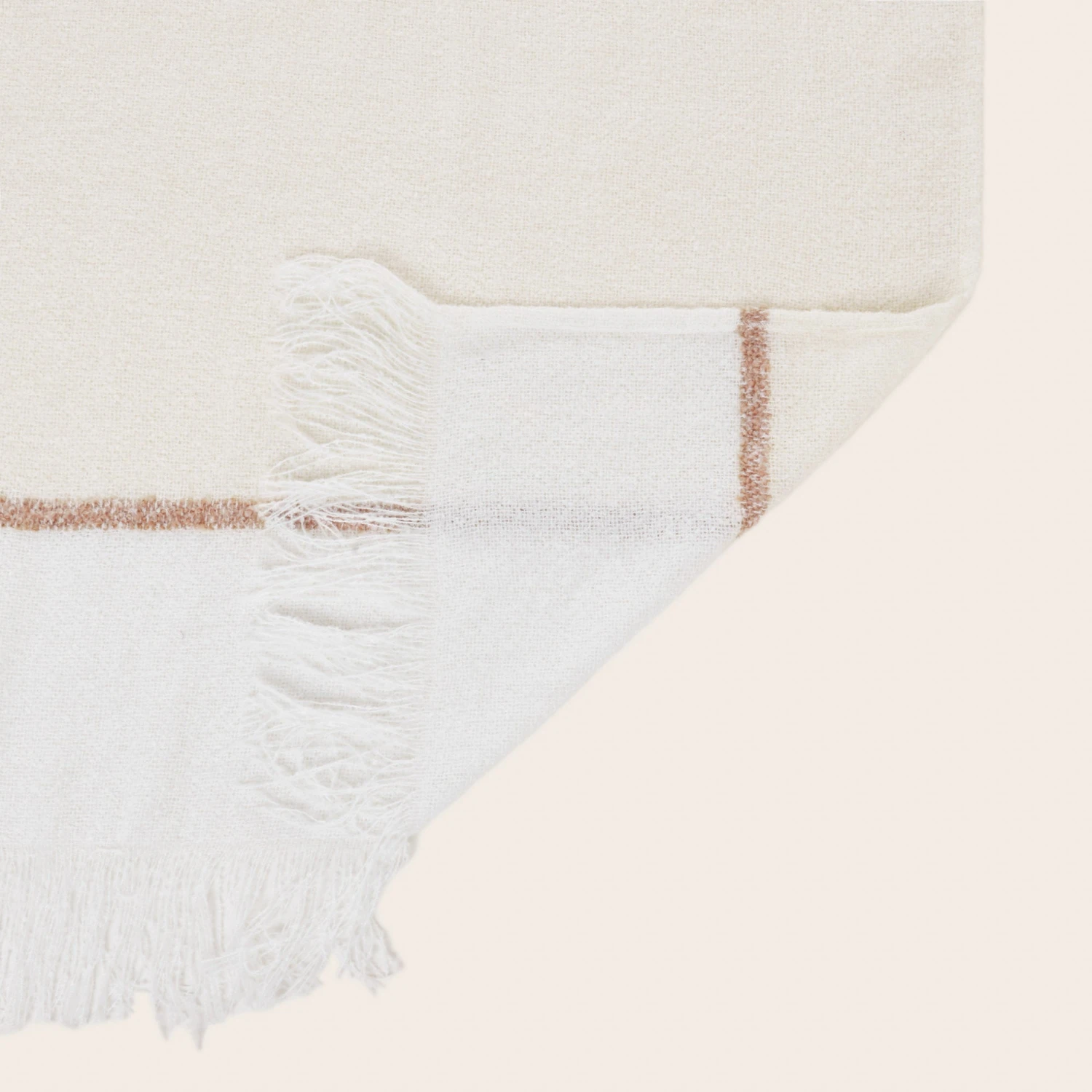 Plaid COSTANO Ivoire 7 Plaid COSTANO Ivoire – Image 7