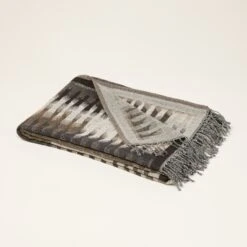 Plaid KHAN Graphite -Maison Linge Magasin plaid KHAN 004962 G1 4