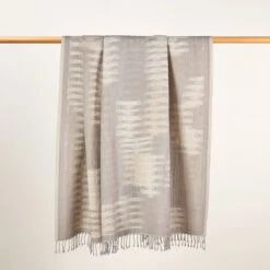 Plaid KHAN Blanc Doux -Maison Linge Magasin plaid KHAN 004962 NG 8