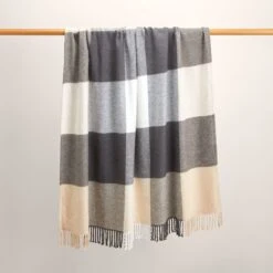Plaid LIVIA Anthracite -Maison Linge Magasin plaid LIVIA 007270 G6 8