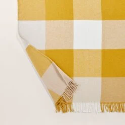 Plaid LIVIA Jaune Maïs 17 Plaid LIVIA Jaune Maïs -Maison Linge Magasin plaid LIVIA 007270 J18 6