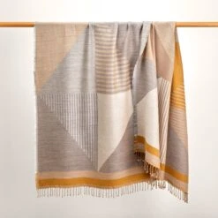 Plaid LUXOR Naturel Et Ocre -Maison Linge Magasin plaid LUXOR 005936 ZJ 8