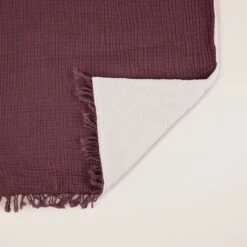 Plaid NOORFOLK Prune -Maison Linge Magasin plaid NOORFOLK 009036 R18 7