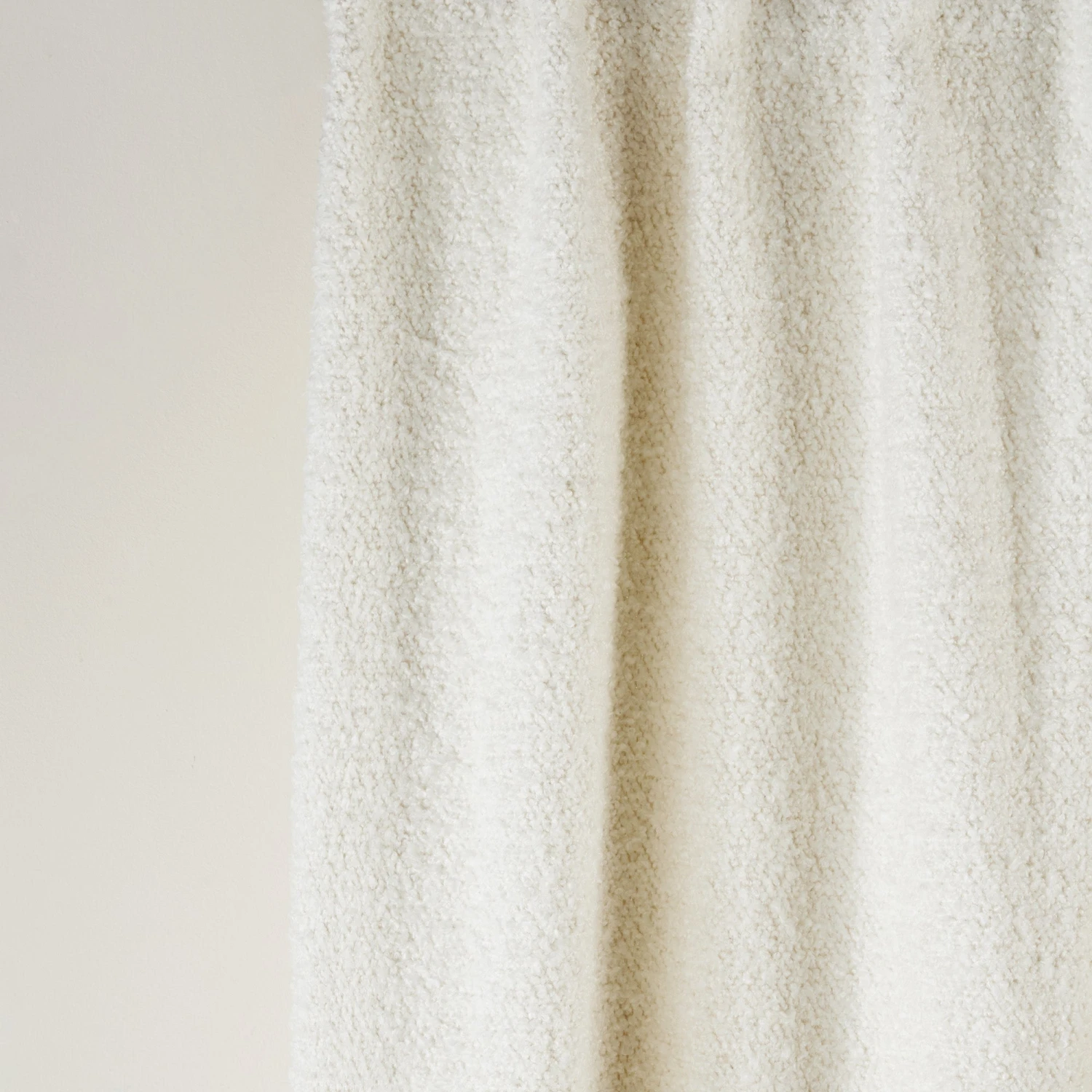 Rideau à Galon Fronceur LEONARD Ivoire 8 Rideau à Galon Fronceur LEONARD Ivoire – Image 8