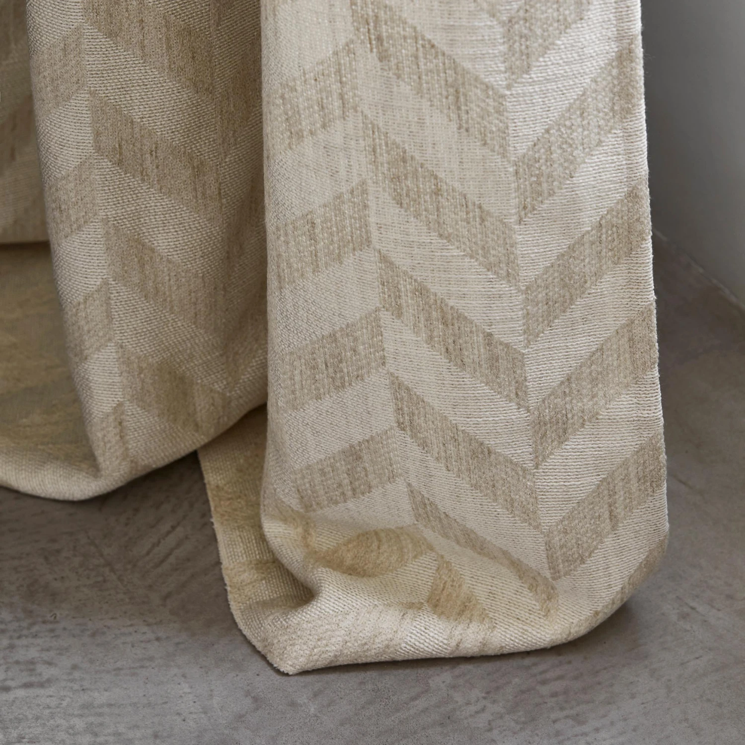 Rideau à Galon Fronceur TOBIAS Ivoire 3 Rideau à Galon Fronceur TOBIAS Ivoire – Image 3