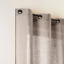 Rideau à Oeillets Noirs CARLINA Ficelle Et Bourdon Noir