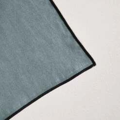 Serviette De Table CARLINA Vert De Gris Et Bourdon Noir -Maison Linge Magasin serviette de table CARLINA 006405 V4G 6